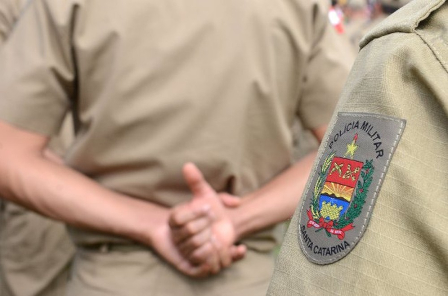 Policiais do 35º Batalhão realizam Teste de Aptidão Física para manter excelência operacional